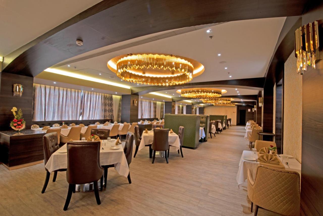 Enrise By Sayaji Nashik Hotel Exterior foto